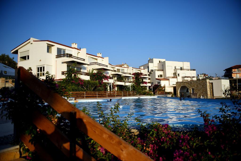 The Olive Terrace Apartments Palase Exterior foto
